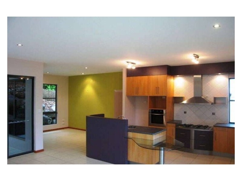 10 Clearvista Crescent, Mount Pleasant QLD 4740