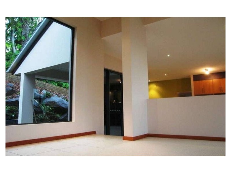 10 Clearvista Crescent, Mount Pleasant QLD 4740