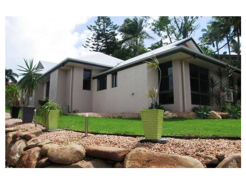 10 Clearvista Crescent, Mount Pleasant QLD 4740