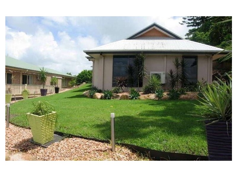 10 Clearvista Crescent, Mount Pleasant QLD 4740