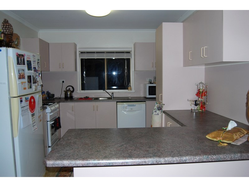 11 Daniel Street, North Mackay QLD 4740