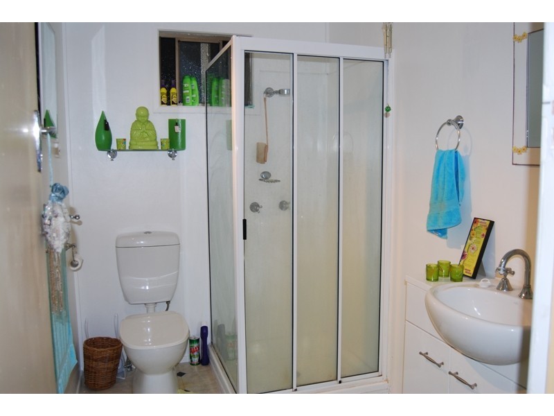 11 Daniel Street, North Mackay QLD 4740