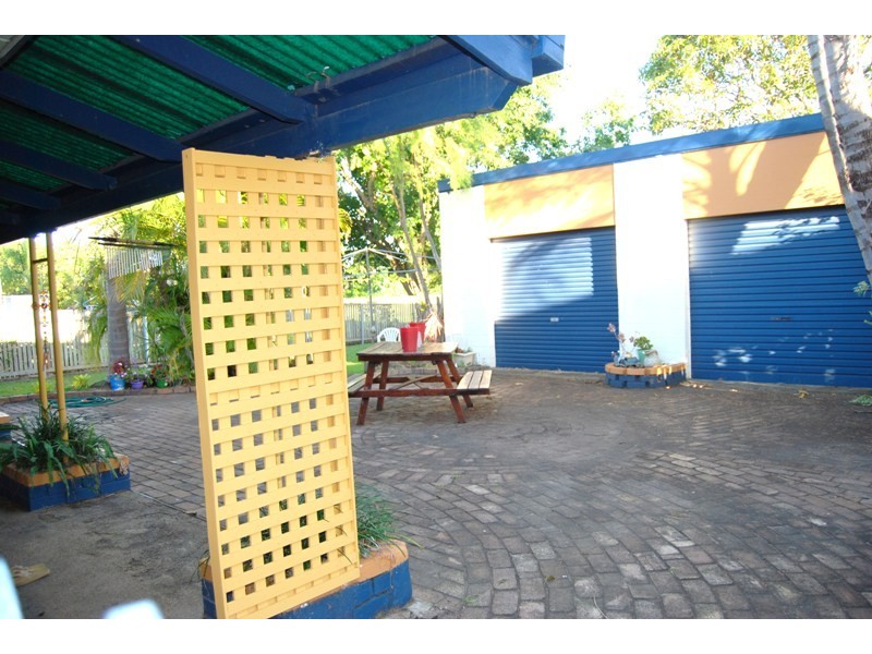 11 Daniel Street, North Mackay QLD 4740