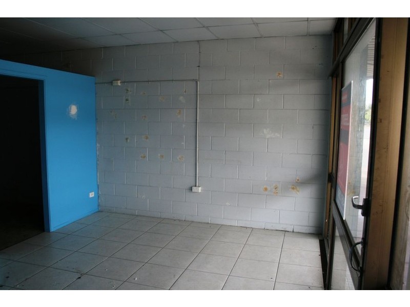 2/326 Shakespeare Street, Mackay QLD 4740