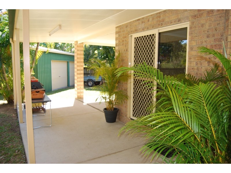 4 Bradman Drive, Glenella QLD 4740