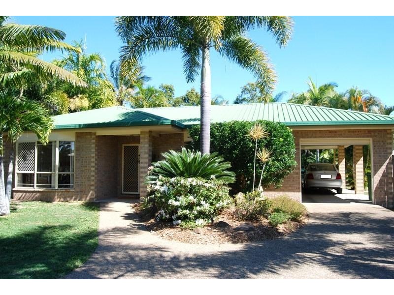 4 Bradman Drive, Glenella QLD 4740