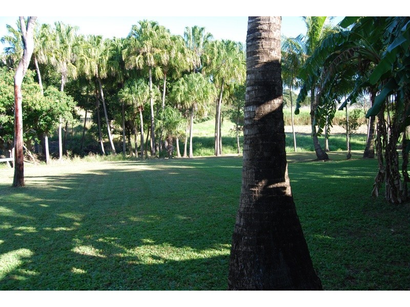 4 Bradman Drive, Glenella QLD 4740