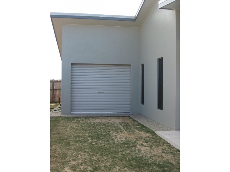18 Vesta Lane, Ooralea QLD 4740