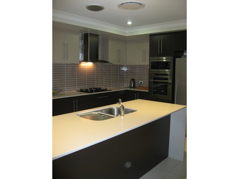 18 Vesta Lane, Ooralea QLD 4740