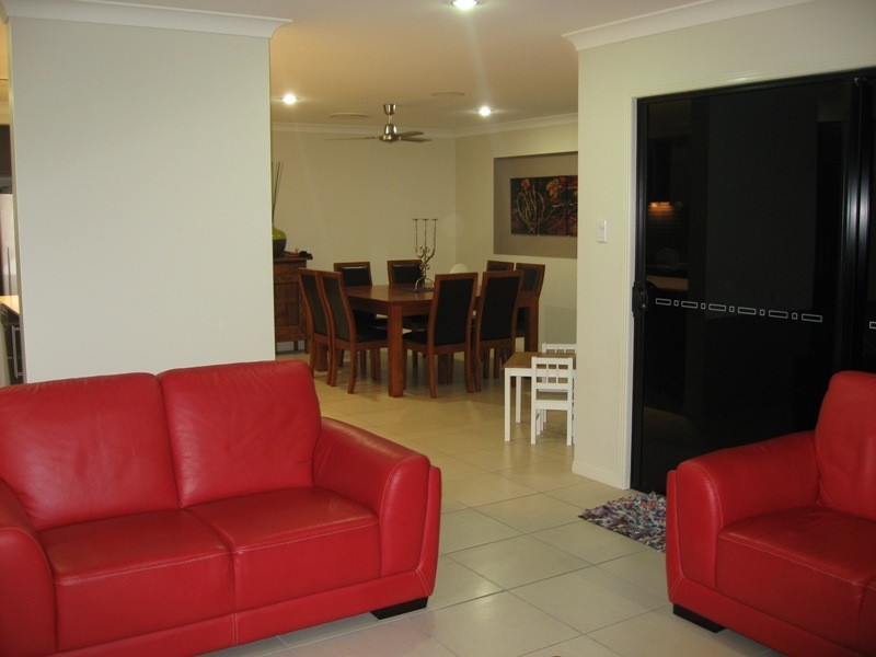 18 Vesta Lane, Ooralea QLD 4740