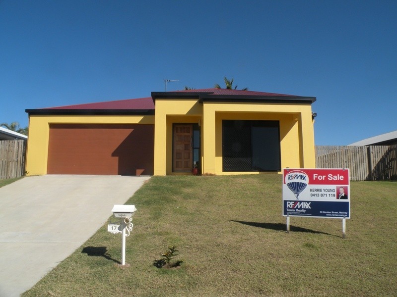 17 Jasmine Drive, Blacks Beach QLD 4740