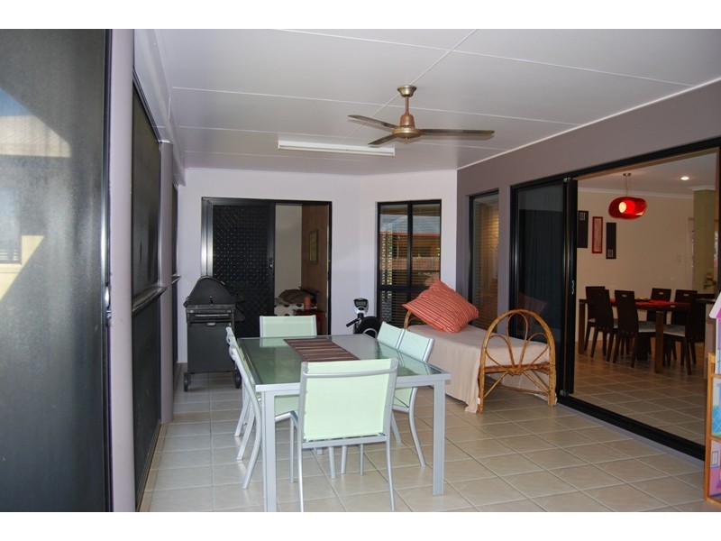 93 Wheeler Drive, Glenella QLD 4740