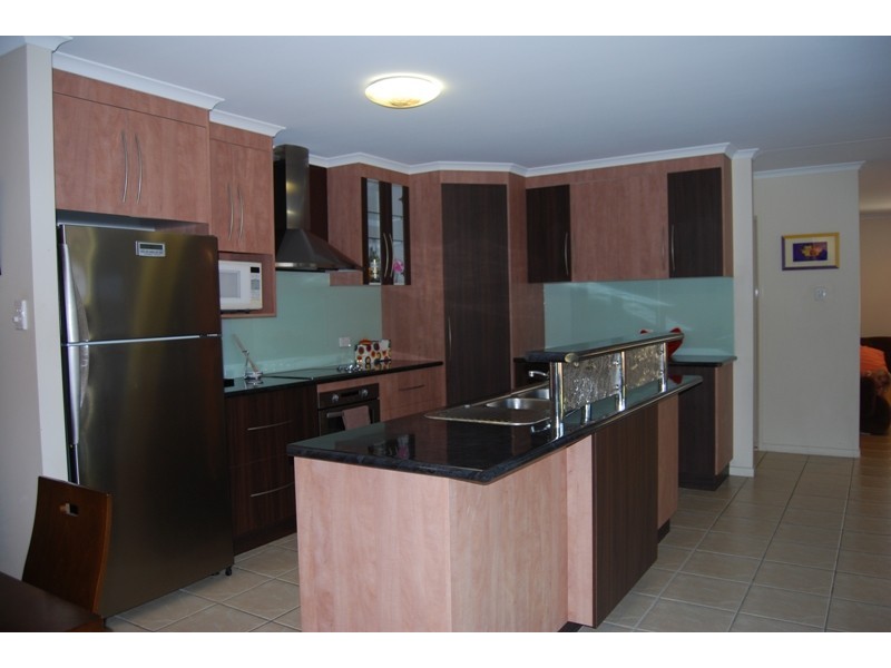 93 Wheeler Drive, Glenella QLD 4740