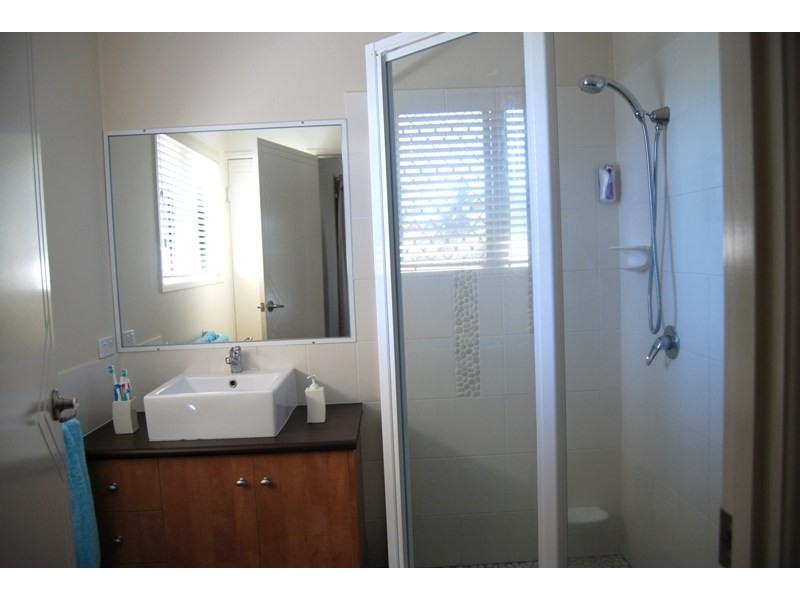 93 Wheeler Drive, Glenella QLD 4740