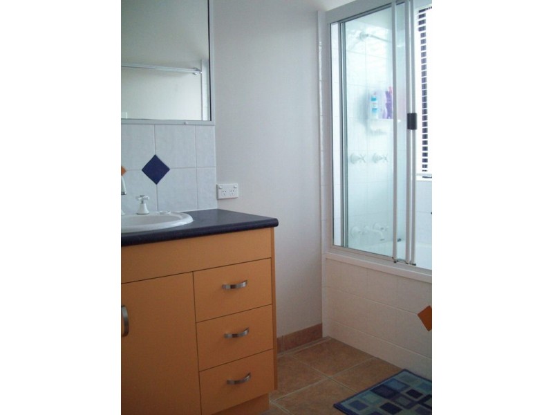 18 Blue Beach Blvd, Haliday Bay QLD 4740