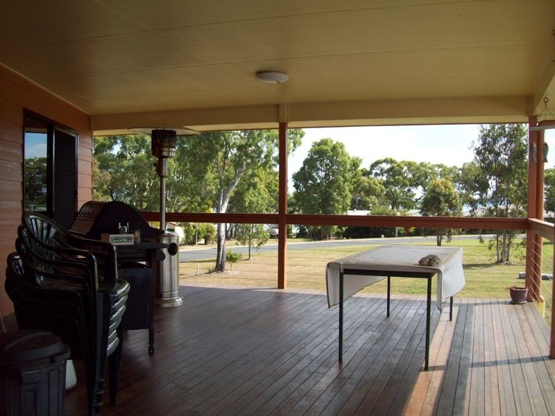 18 Blue Beach Blvd, Haliday Bay QLD 4740