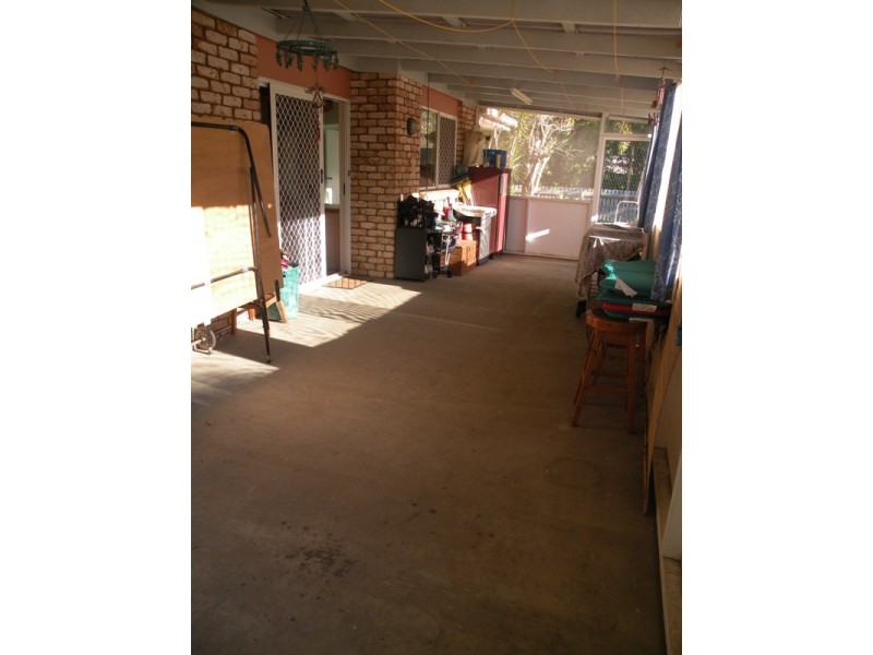 98 Broomdykes Drive, Beaconsfield QLD 4740
