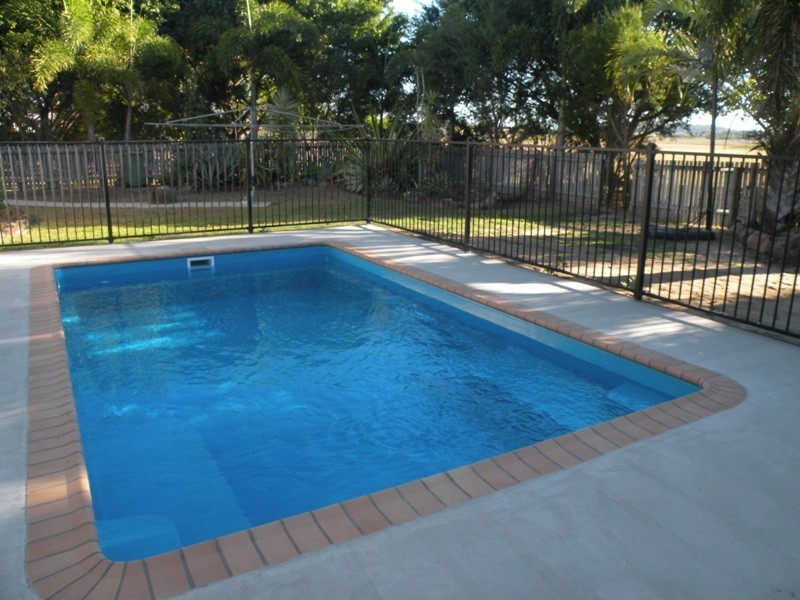 98 Broomdykes Drive, Beaconsfield QLD 4740