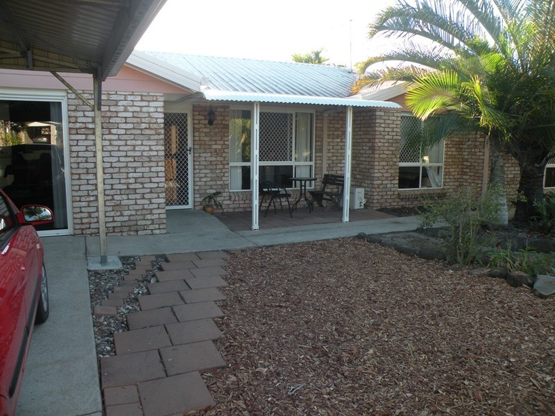 98 Broomdykes Drive, Beaconsfield QLD 4740