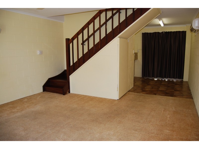 1/7 Bridge Road, South Mackay QLD 4740