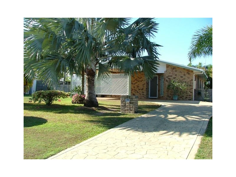 16 Argyle Court, Beaconsfield QLD 4740