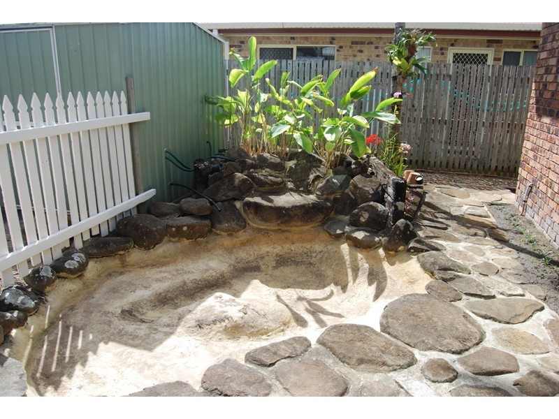 17 Edinburgh Place, Beaconsfield QLD 4740