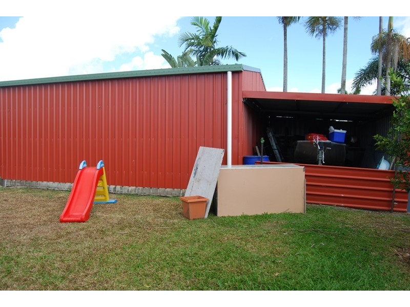 17 Edinburgh Place, Beaconsfield QLD 4740