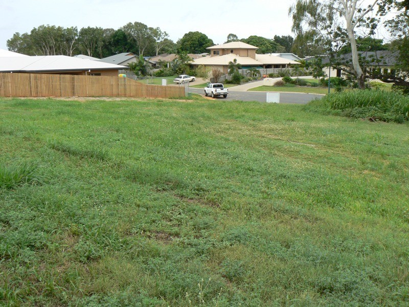27 Bangalow Court, Andergrove QLD 4740