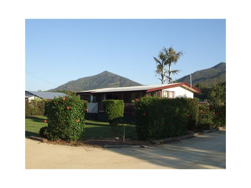 5287 Mackay- Eungella Road, Finch Hatton QLD 4756