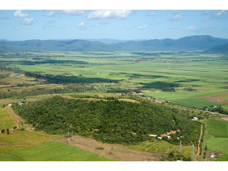 Sub Div Majestic Heights Peak Downs Highway, Walkerston QLD 4751