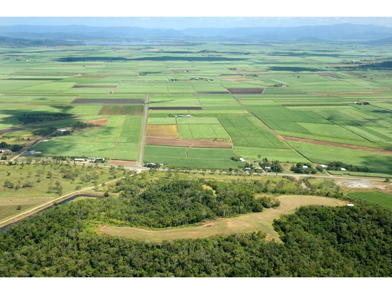 Sub Div Majestic Heights Peak Downs Highway, Walkerston QLD 4751