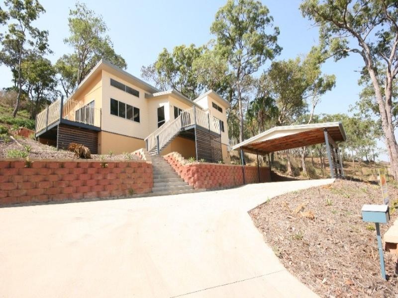 4 Mark Andrew Terrace, Sarina QLD 4737