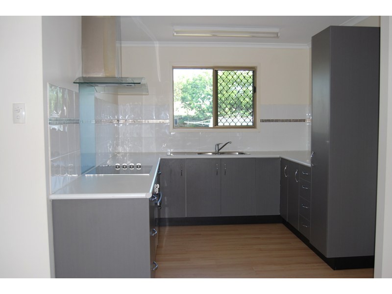 10 Nicklin Drive, Beaconsfield QLD 4740