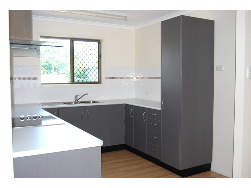 10 Nicklin Drive, Beaconsfield QLD 4740