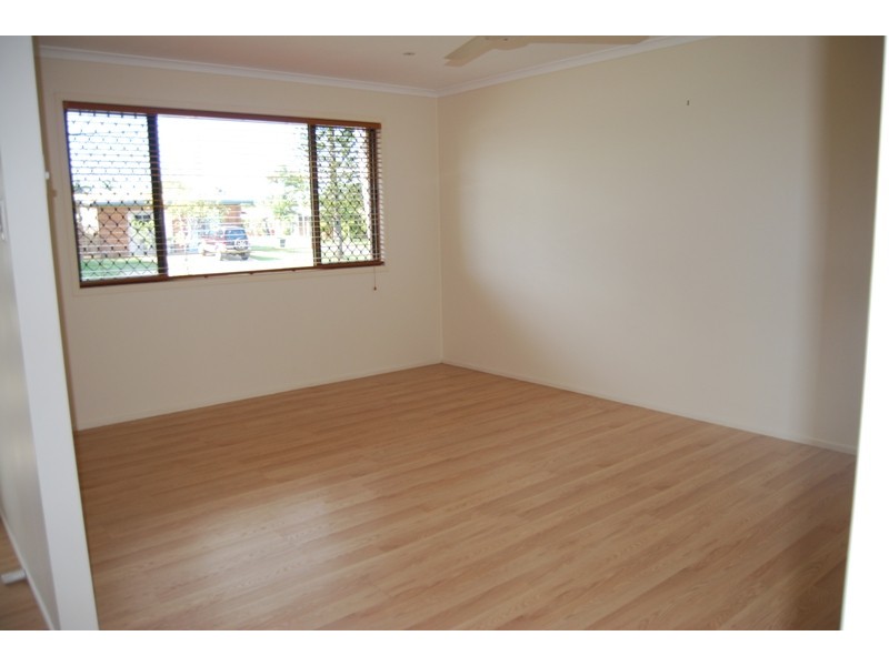 10 Nicklin Drive, Beaconsfield QLD 4740