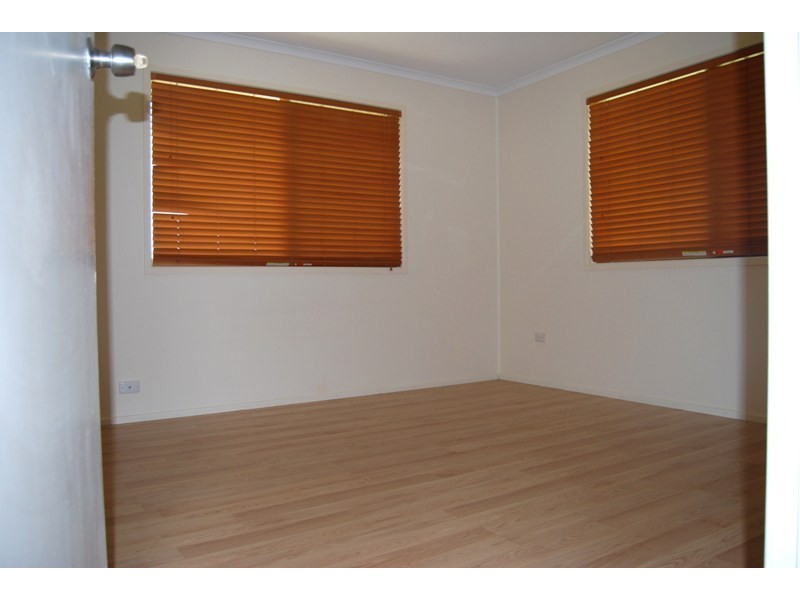 10 Nicklin Drive, Beaconsfield QLD 4740