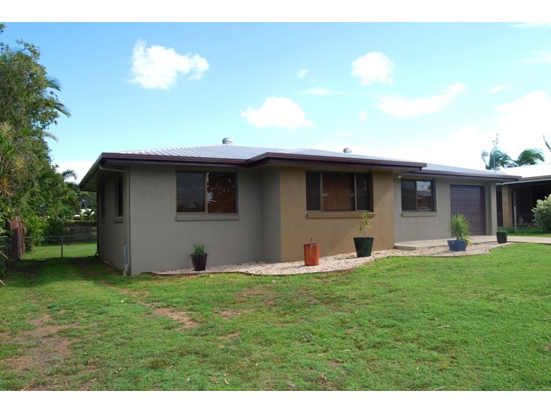 10 Nicklin Drive, Beaconsfield QLD 4740