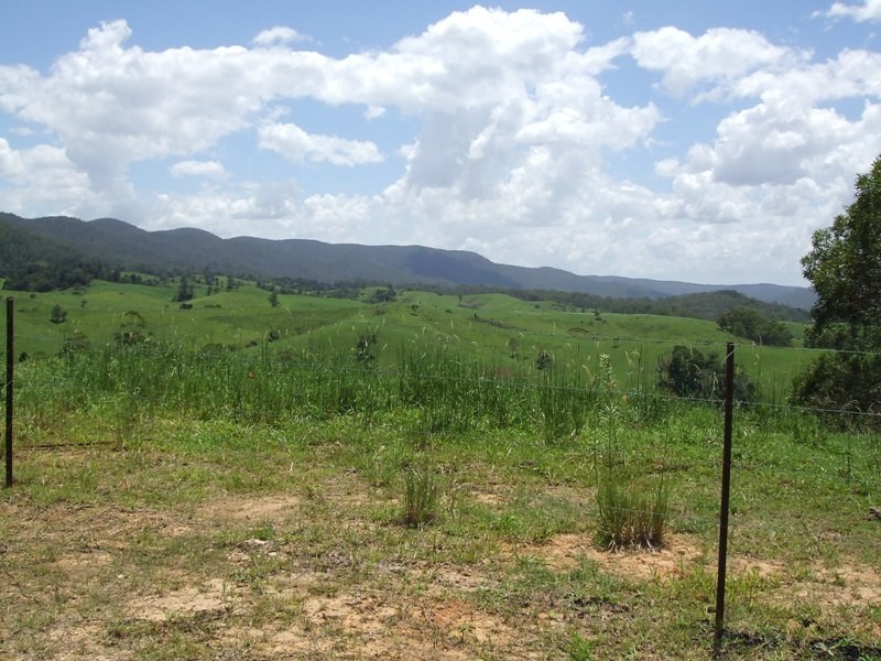 202 Bee Creek Road, Eungella QLD 4757