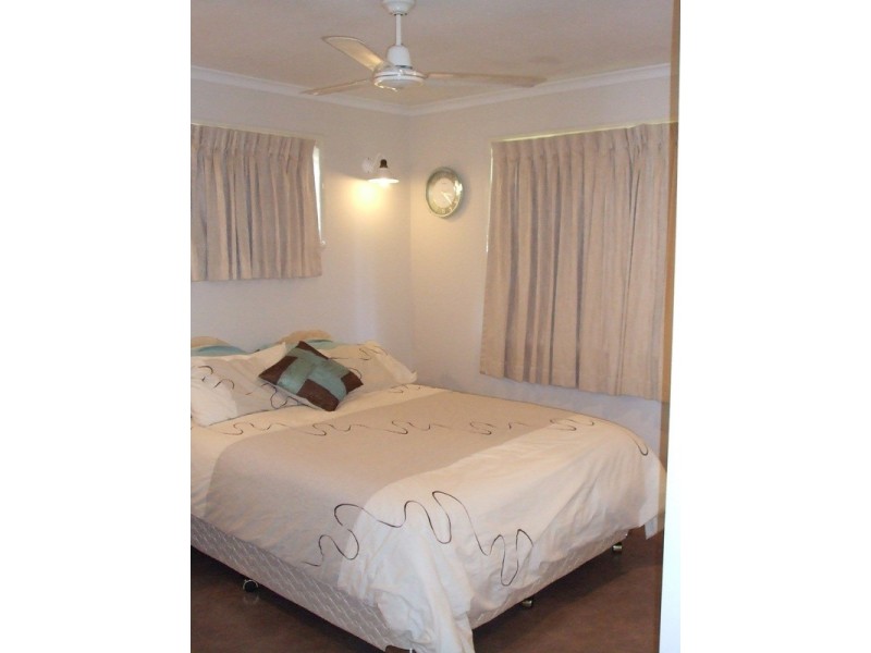 25 McKenney Street (Units 1 and 2), South Mackay QLD 4740