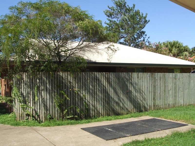 25 McKenney Street (Units 1 and 2), South Mackay QLD 4740
