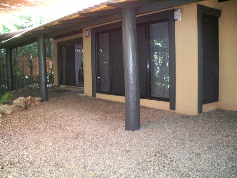 12 Teanna Court, Eimeo QLD 4740