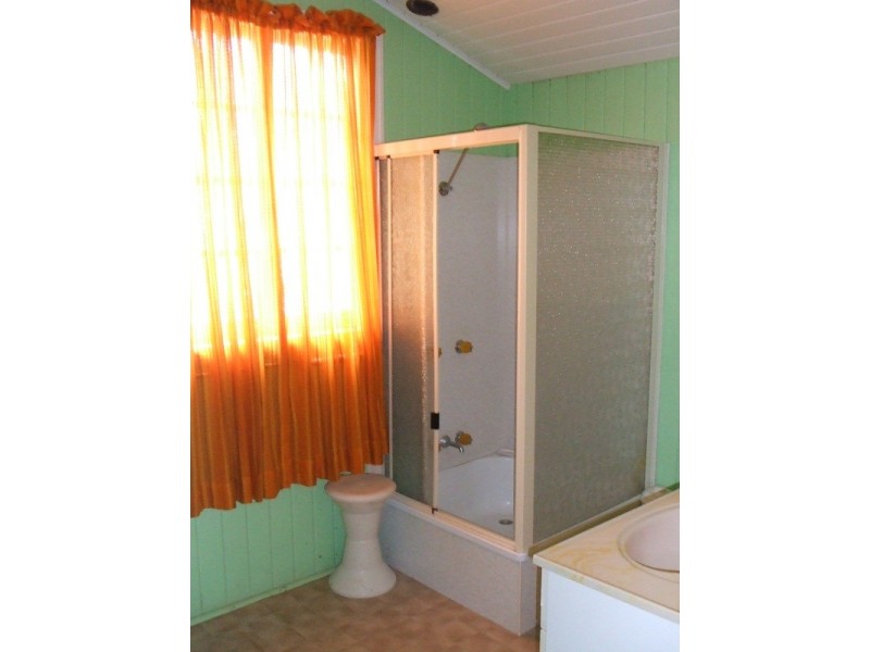 10 Symons Street, South Mackay QLD 4740