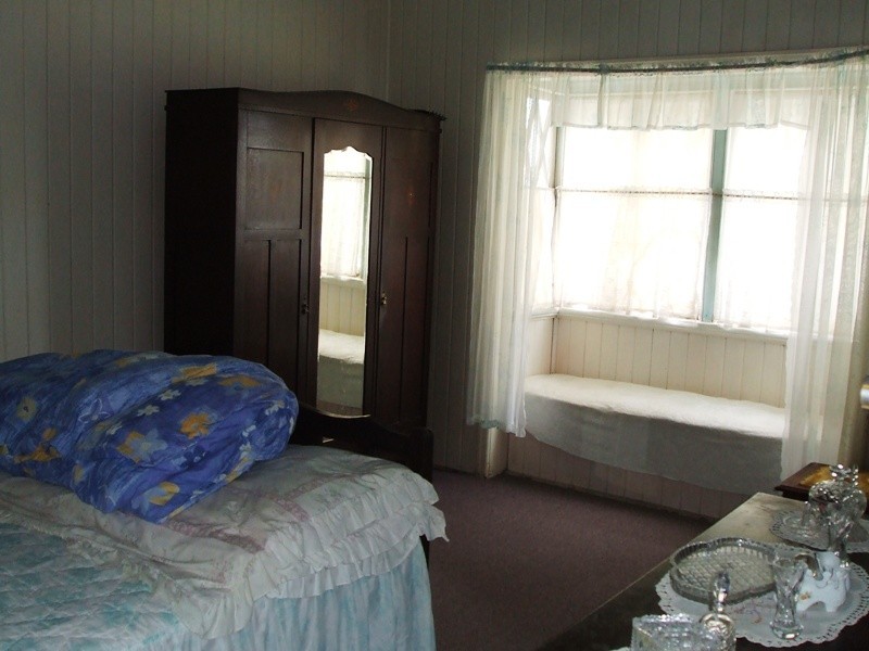 10 Symons Street, South Mackay QLD 4740