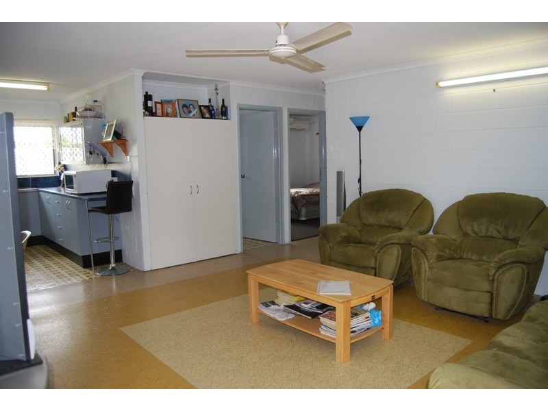 6/17 Stevenson Street, South Mackay QLD 4740