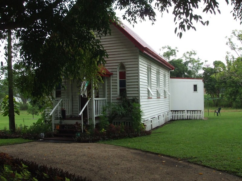 5 Bagley Street, Finch Hatton QLD 4756