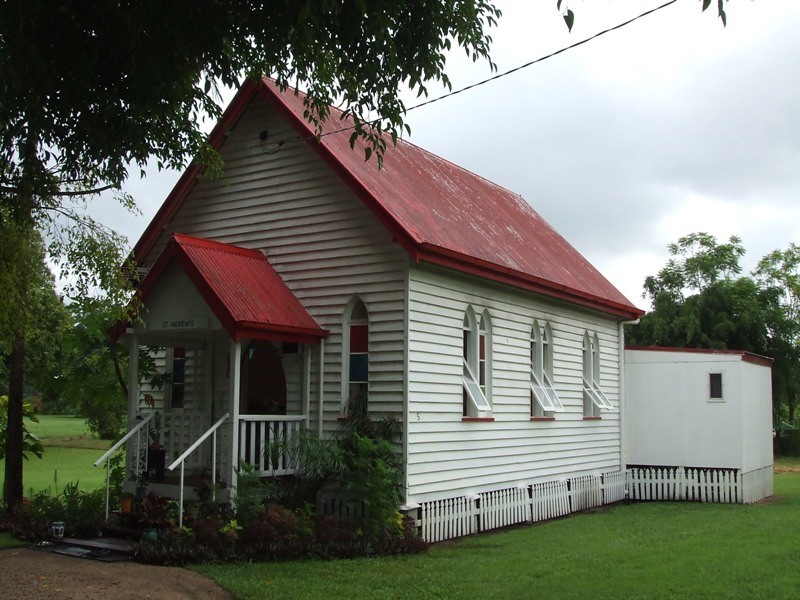 5 Bagley Street, Finch Hatton QLD 4756