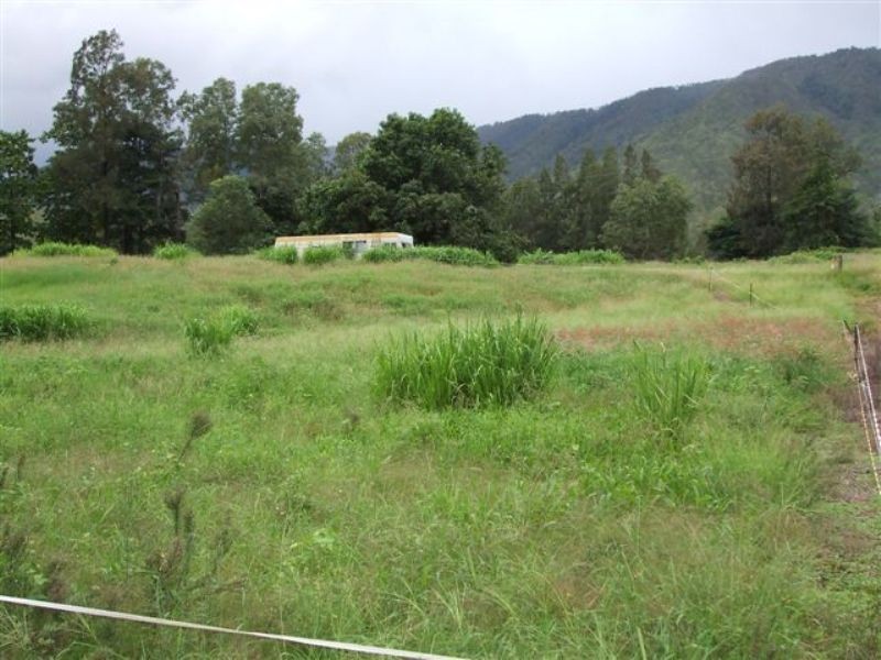6395 Mackay Eungella Road, Netherdale QLD 4756