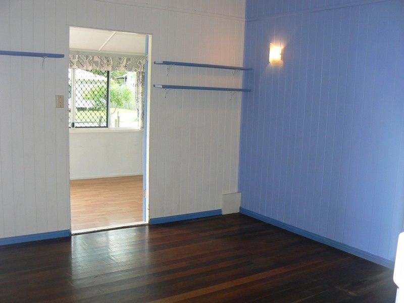 2 Queen Street, North Mackay QLD 4740