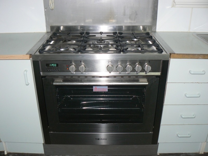 2 Queen Street, North Mackay QLD 4740