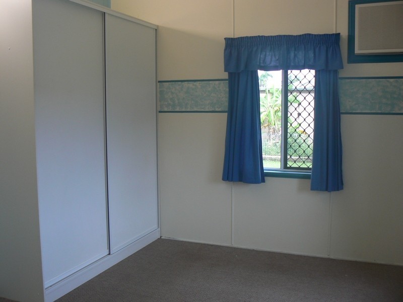 2 Queen Street, North Mackay QLD 4740